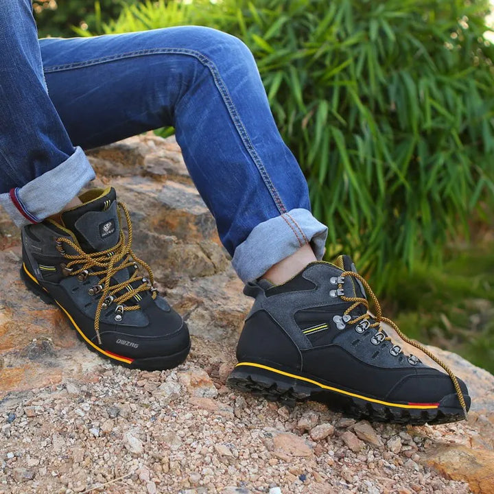 Men's hiking boots with a robust design