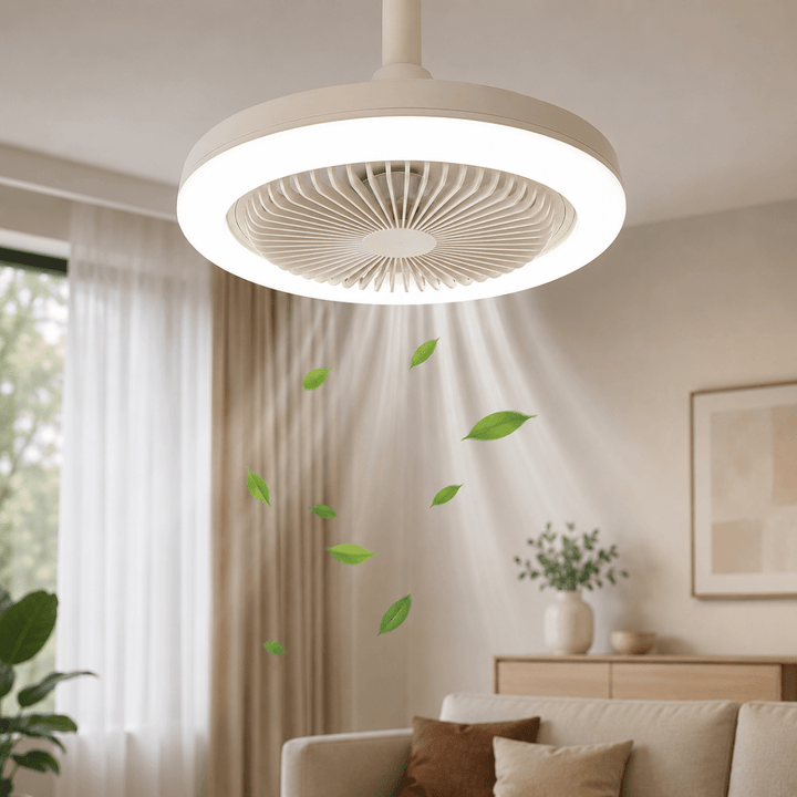 Deckenventilator mit Lampenfassung und Fernbedienung an der Decke montiert