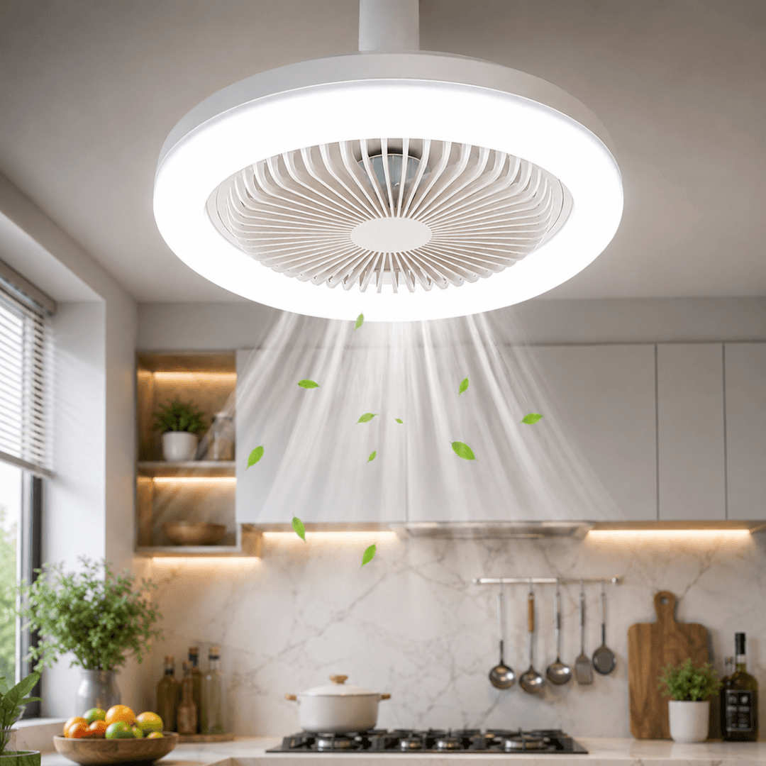 Moderner Deckenventilator mit integrierter Lampenfassung in Wohnraumansicht