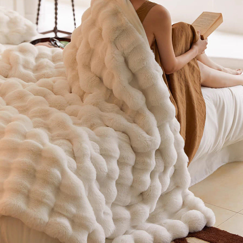 Ultra-fluffy rabbit fur blanket – luxuriously soft &amp; warm