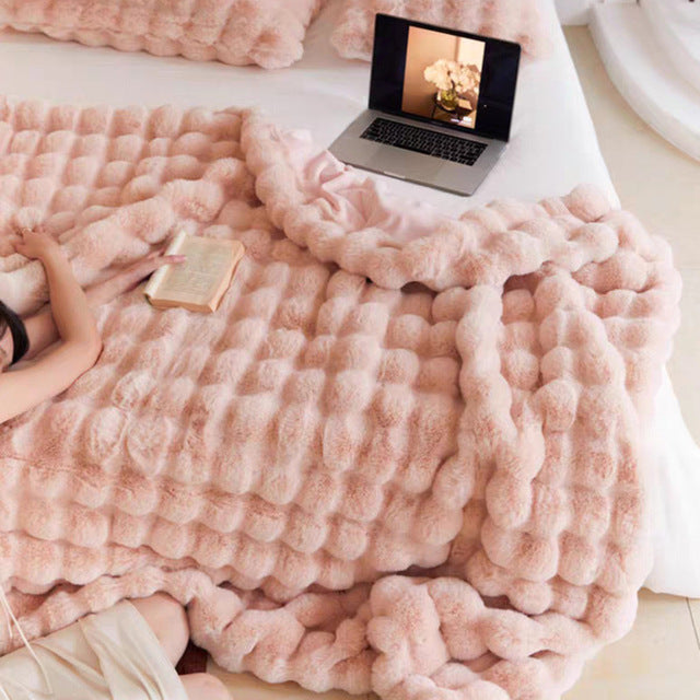 Ultra-fluffy rabbit fur blanket – luxuriously soft &amp; warm