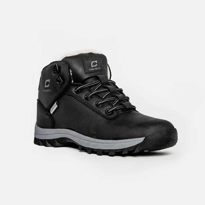 Men's hiking boots with weatherproof design 