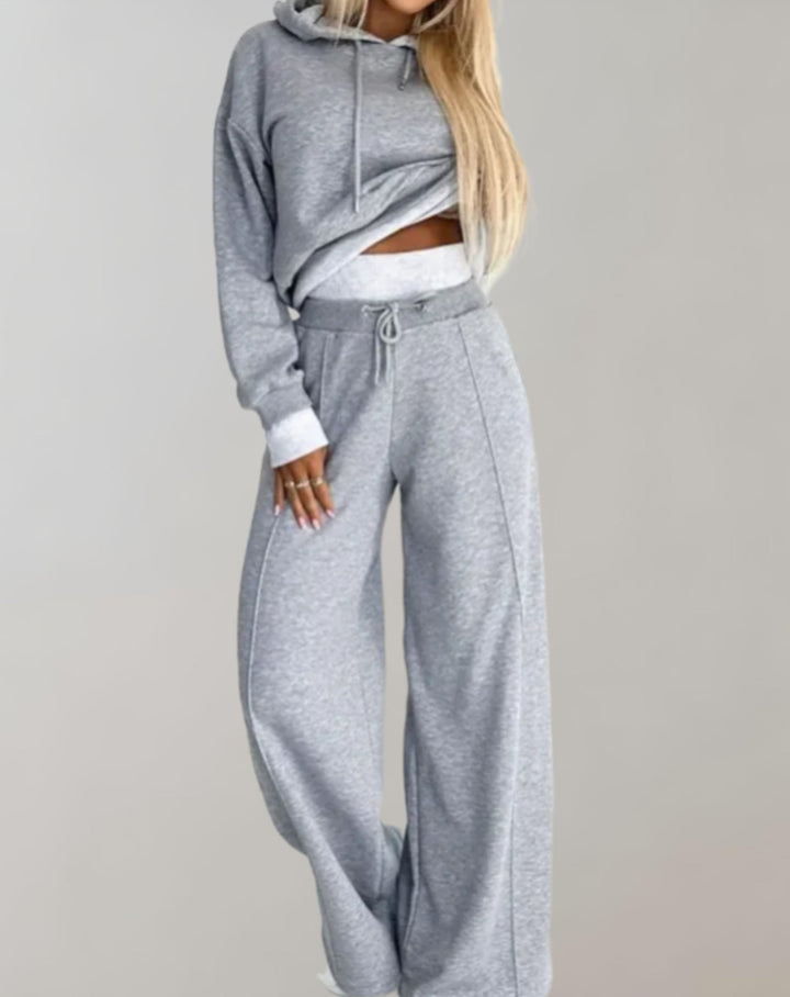 Women's Two-Piece Workout Set with Hoodie and Wide-Leg Pants