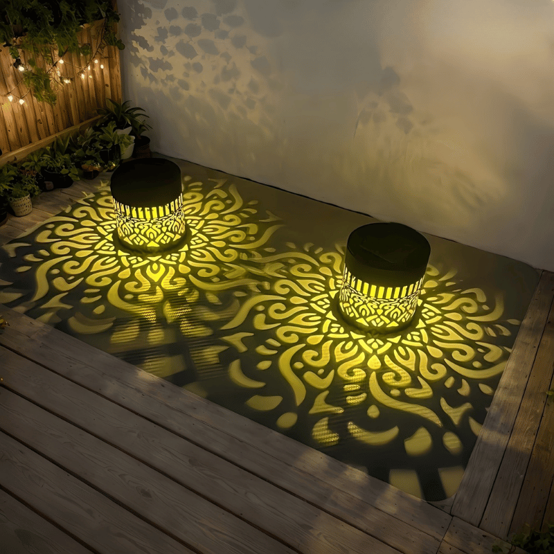 Solar outdoor wall lights with decorative pattern and warm light