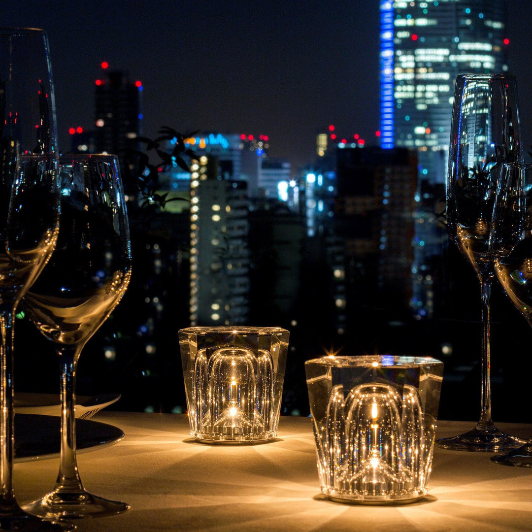 Crystal diamond table lamp with integrated battery