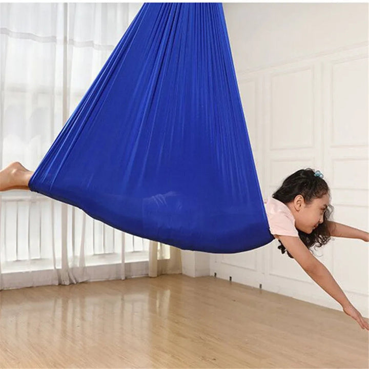 Sensory hammock for children – relaxation and security in your own home