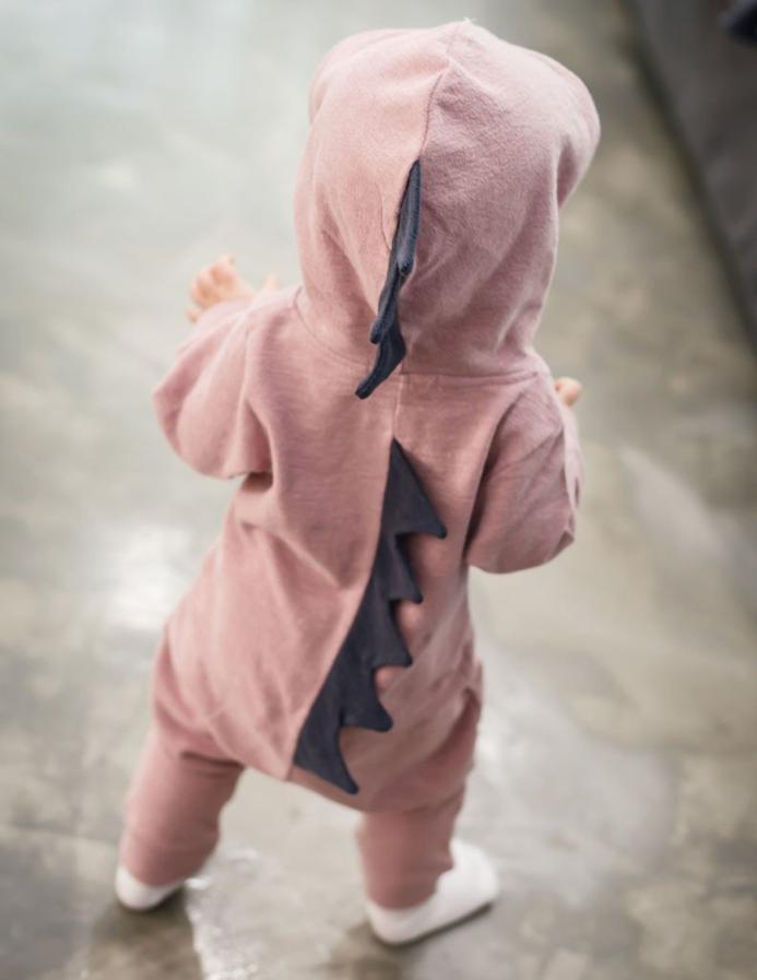 Baby romper with dinosaur design and 3D spikes