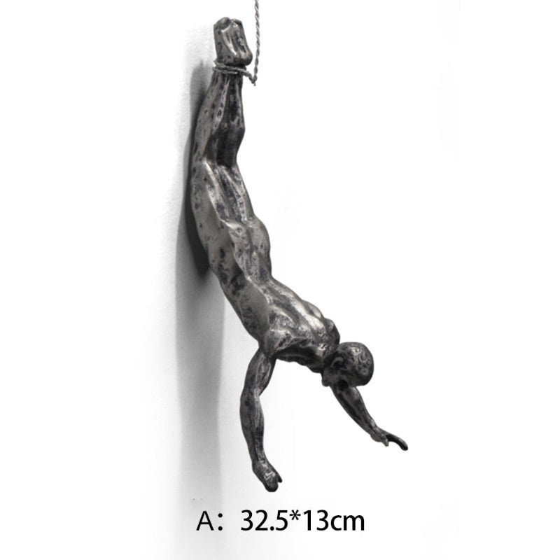Wall Sculpture Climber – Inspiring 3D Decoration made of Resin &amp; Iron for Modern Home Design
