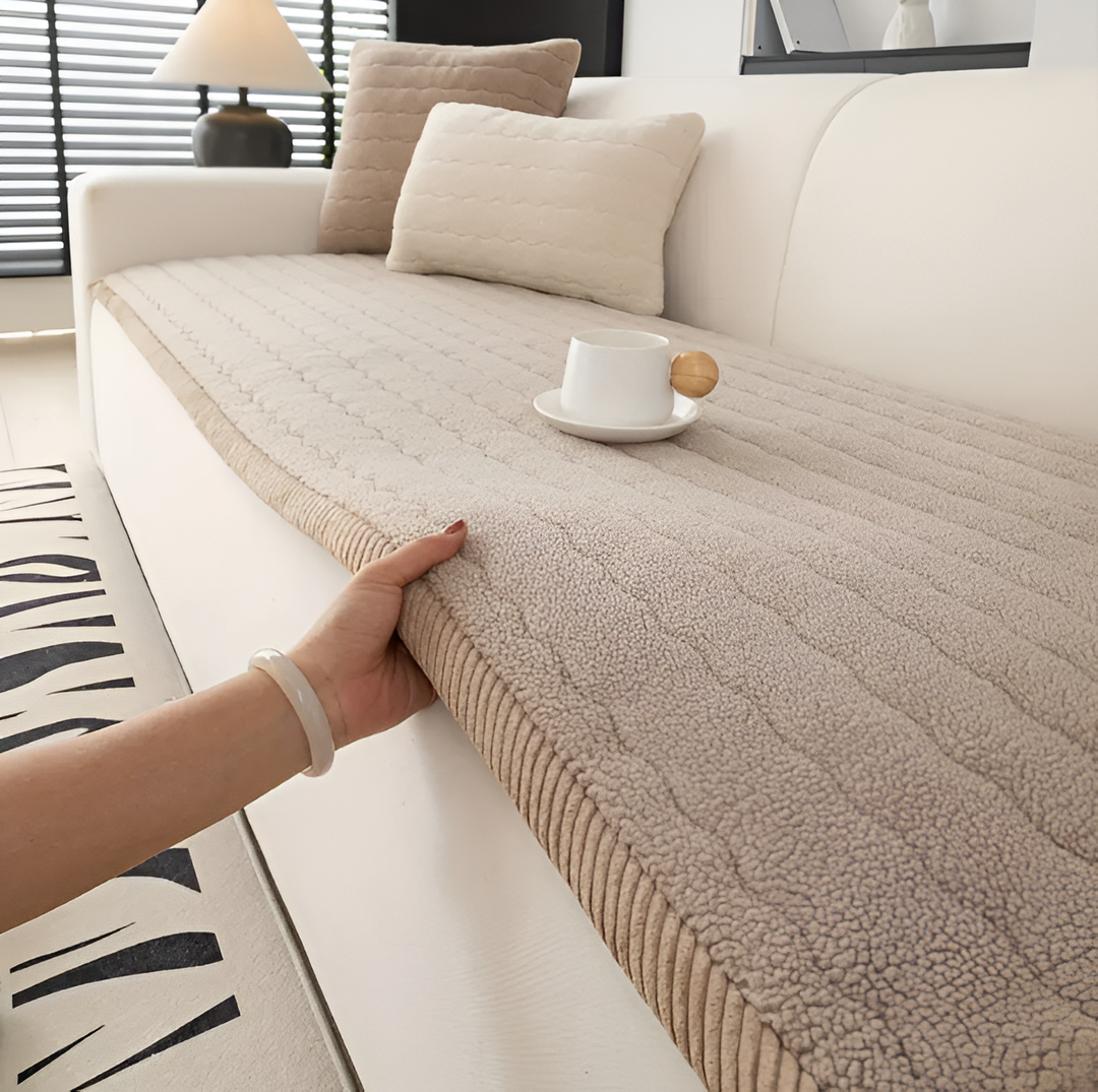 Sofa cover with non-slip seat