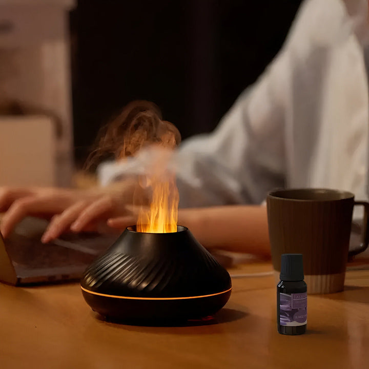 Aroma Diffuser mit LED-Stimmungslicht und feinem Duftnebel im Betrieb