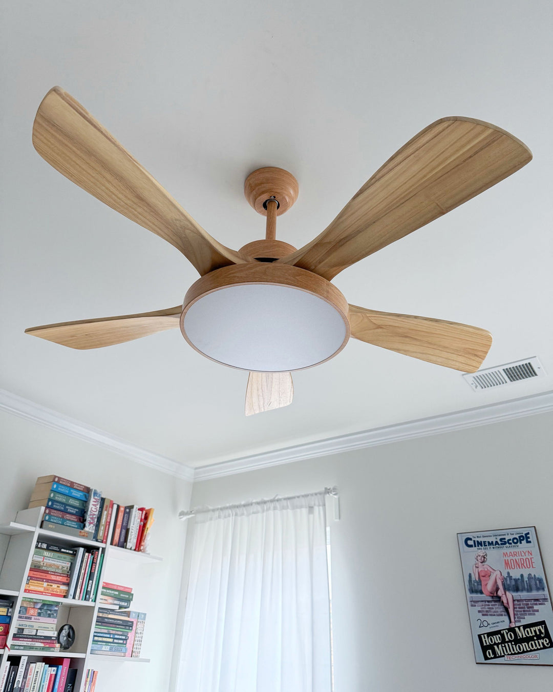 Scandinavian ceiling fan with LED light and reversing motor