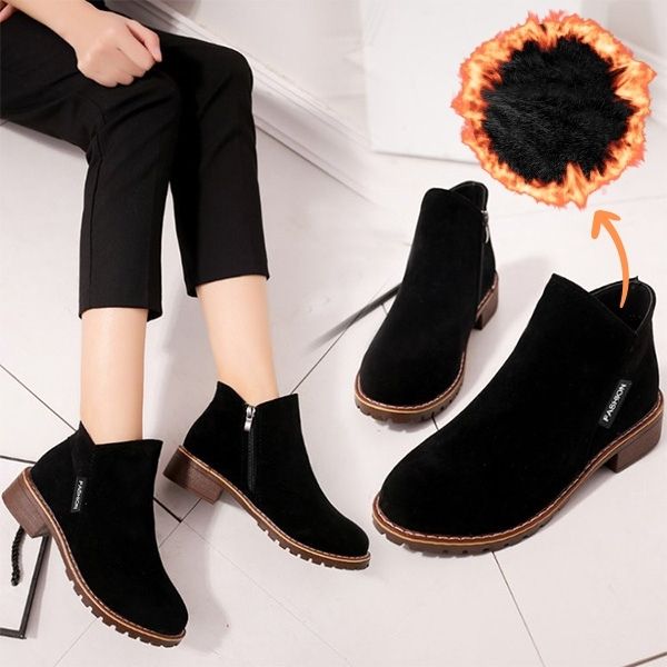 Women's ankle boots with zipper and low heel