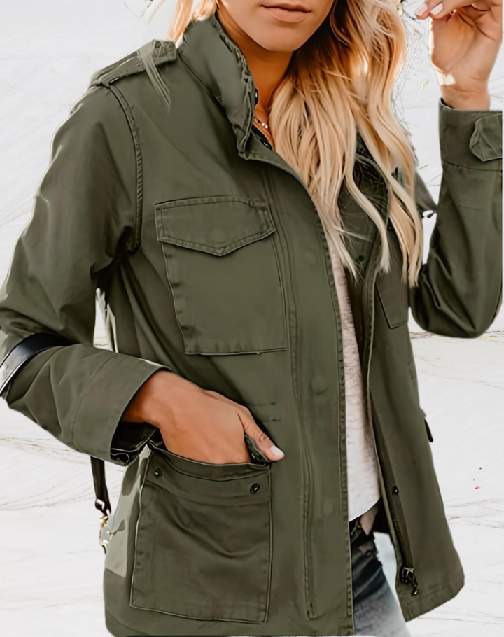Women's transitional jacket with a figure-hugging cut 