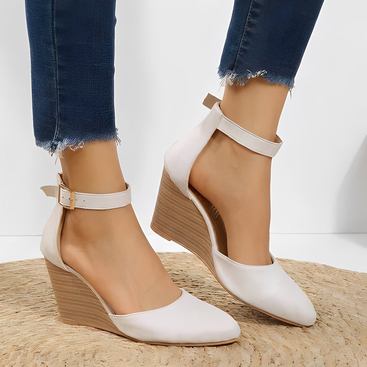Women’s Pointed Toe Elegant Summer Sandals