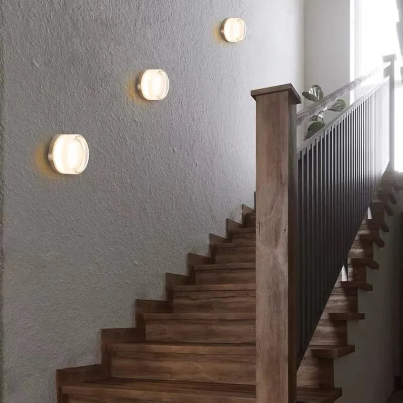 Modern round LED wall light for living room and bedroom
