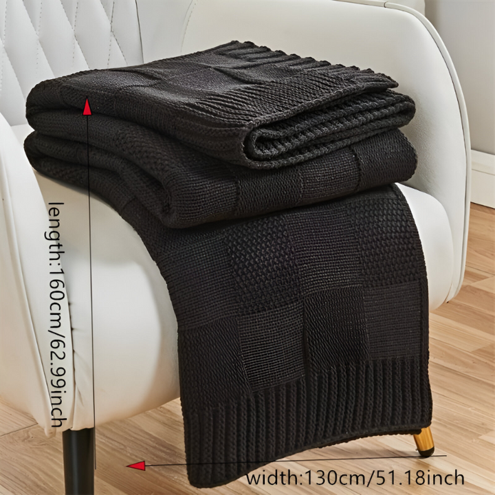 Black and white knitted blanket – acrylic plaid with checkered pattern for all seasons