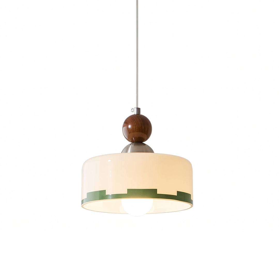 Pendelleuchte aus Glas und Holz im Mid Century Design freigestellt