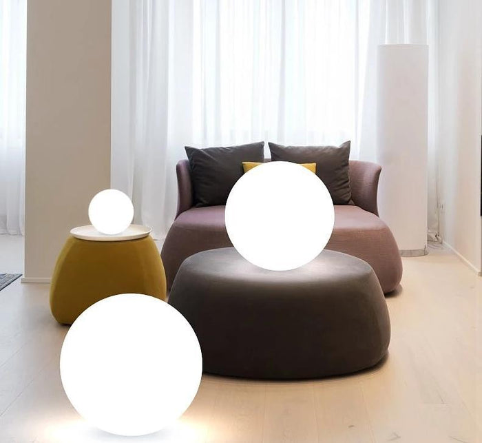 Spherical outdoor light with color change and remote control