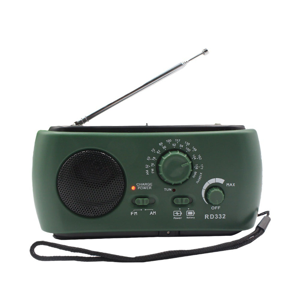 Outdoor radio with USB &amp; solar charging