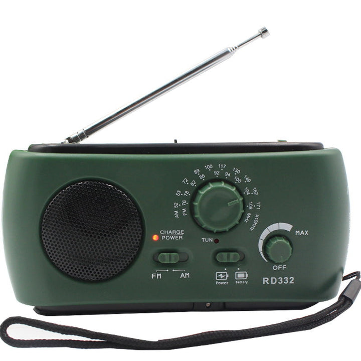 Outdoor radio with USB &amp; solar charging