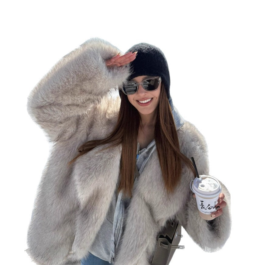 Women's fur coat with a cozy design