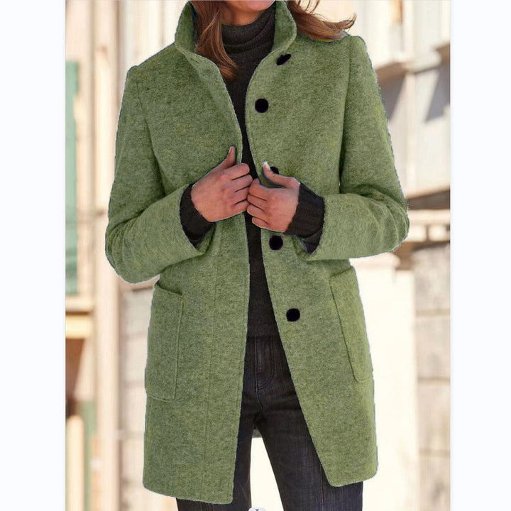 Women's coat with button placket and classic cut 