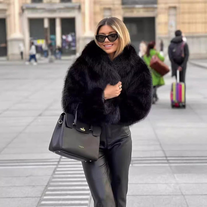 Women's short-fur blazer with fashionable design 