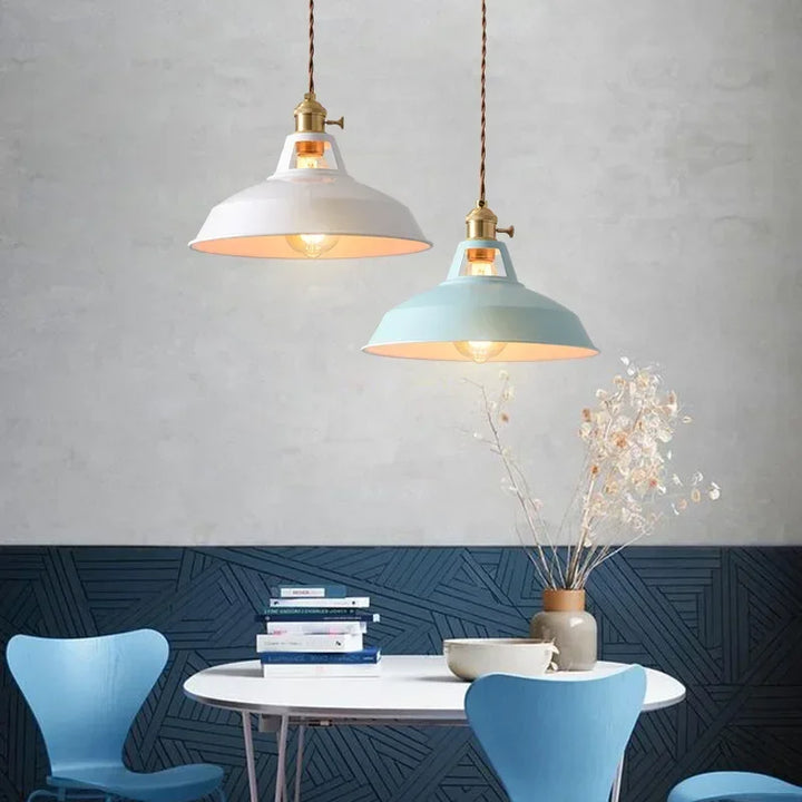Retro industrial pendant lamp – vintage pendant light for kitchen and bar