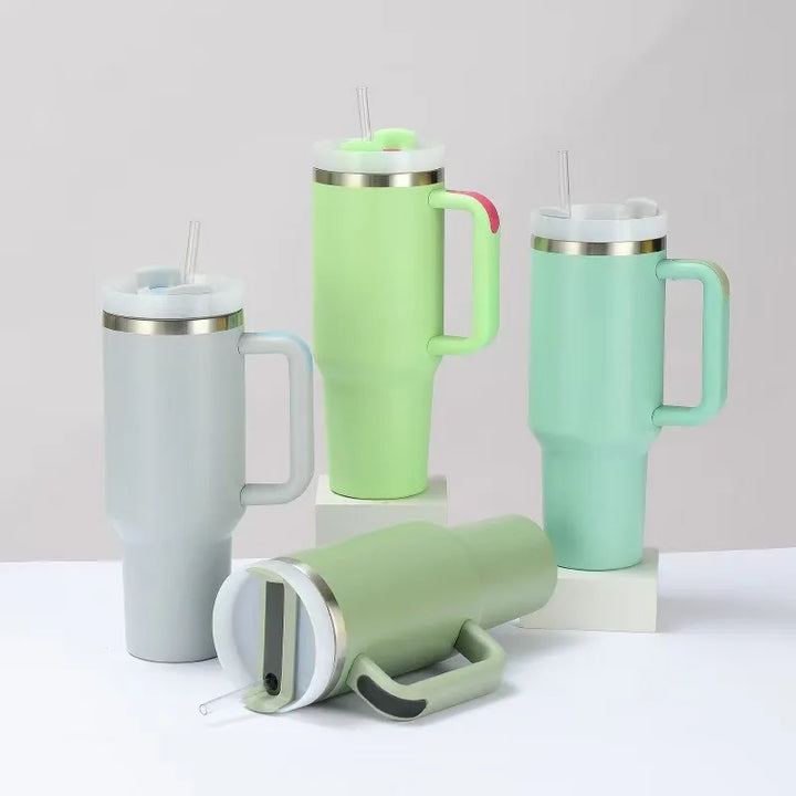 Insulated stainless steel drinking cup with handle &amp; lid