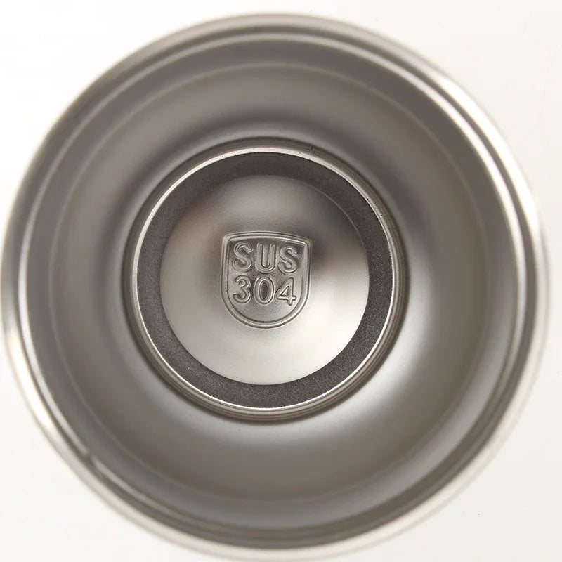 Insulated stainless steel drinking cup with handle &amp; lid