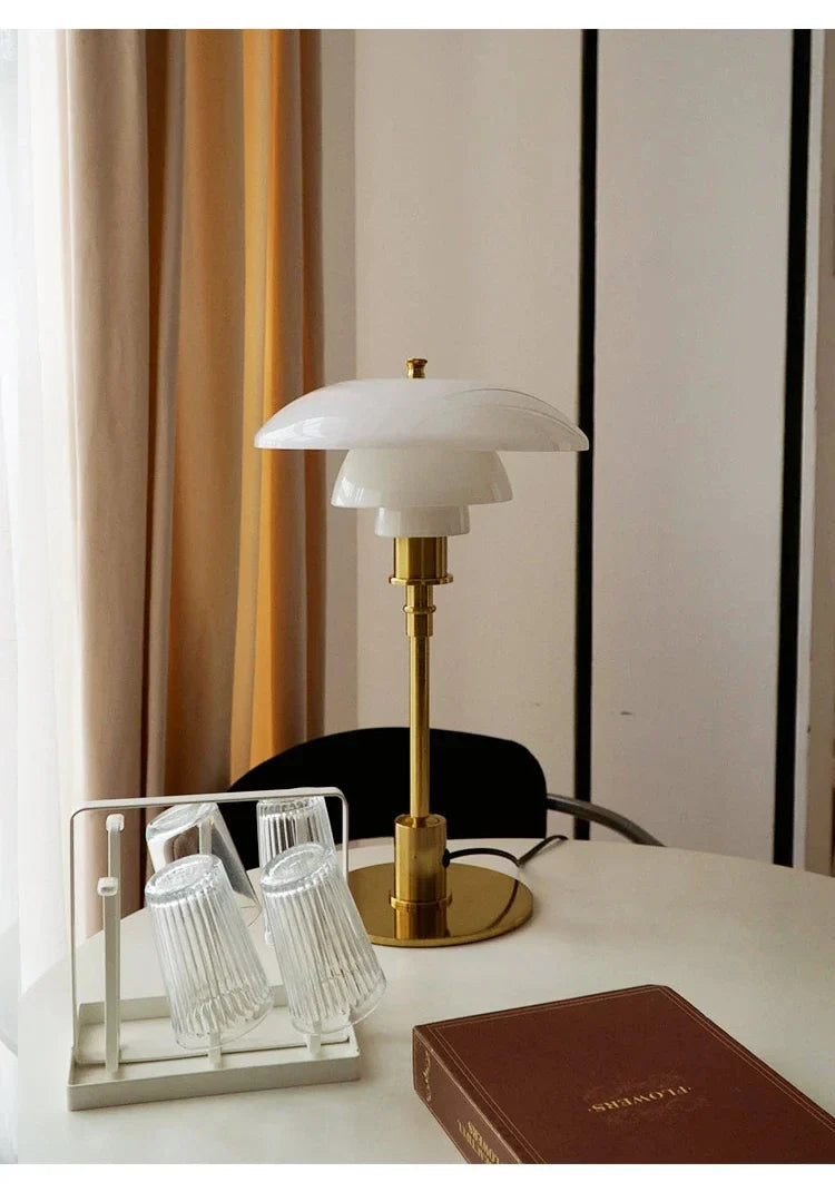 Bauhaus Ember table lamp with glass and metal base