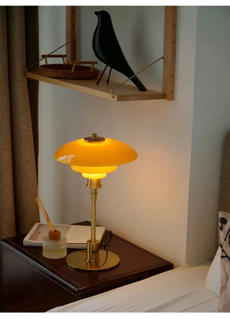 Bauhaus Ember table lamp with glass and metal base