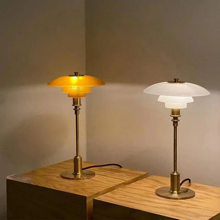Bauhaus Ember table lamp with glass and metal base