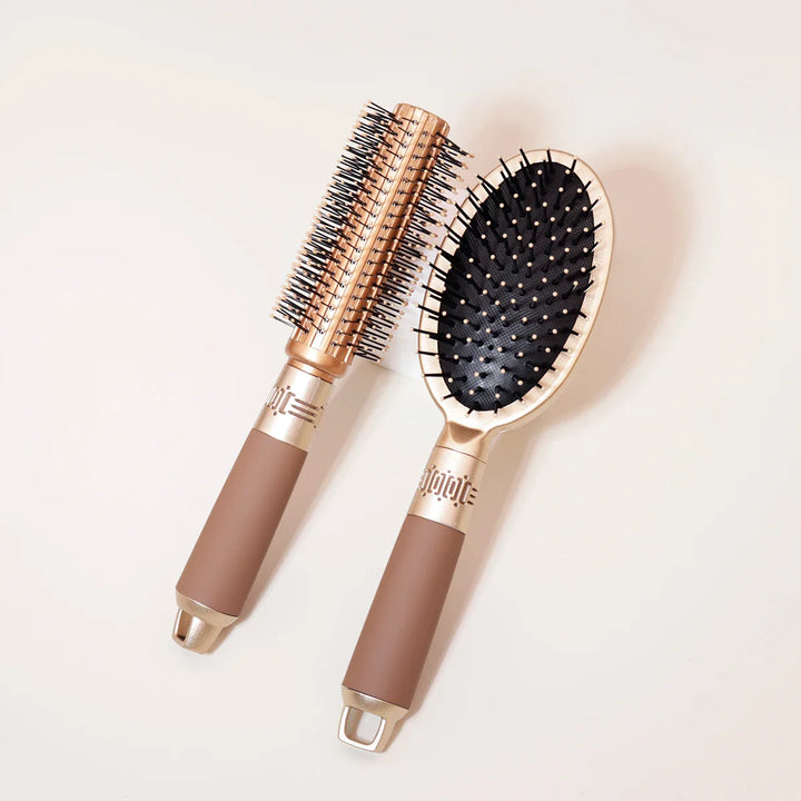 Paddle brush with air cushion function for curly hair