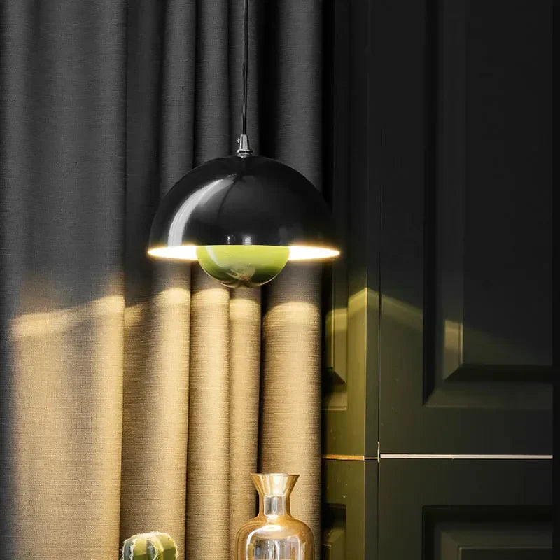 Dänische Pendelleuchte Blumenkopf – modern, floral & E27-kompatibel