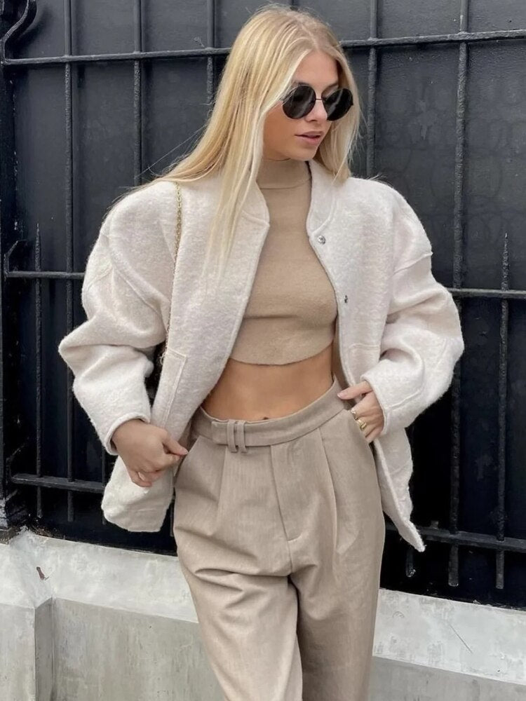 Women's Oversized Coat with Round Neckline and Concealed Button Placket