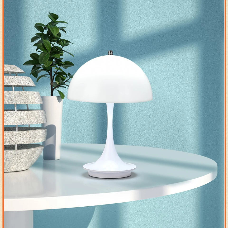 Danish mushroom-shaped table lamp in Nordic style with wireless charging