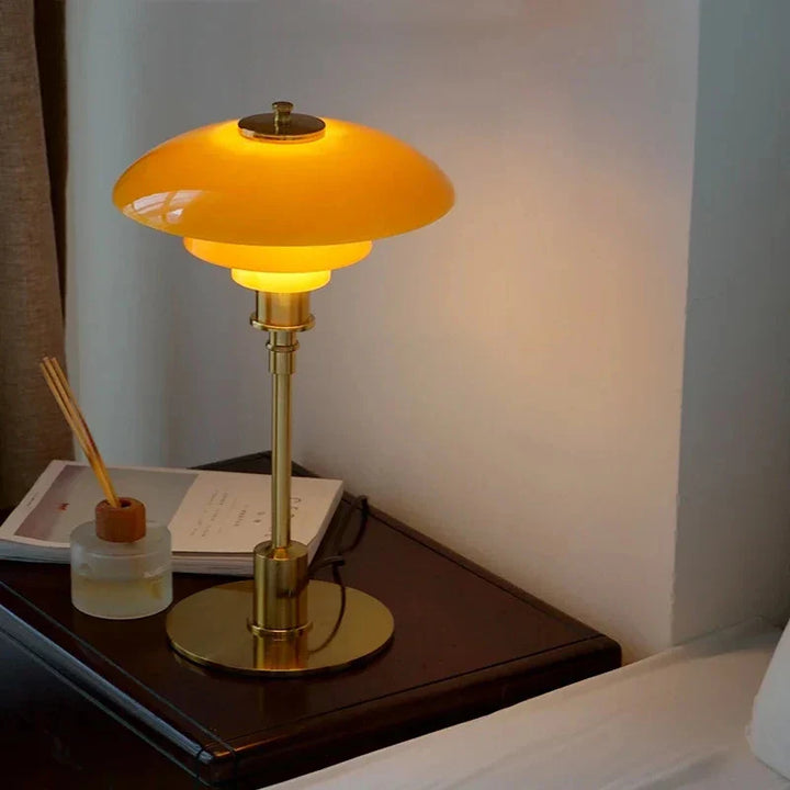 Bauhaus Ember table lamp with glass and metal base