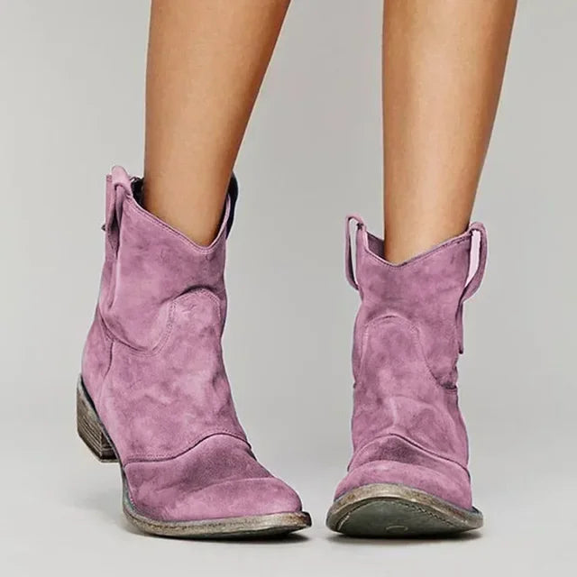 Women's cowboy ankle boots in a vintage design