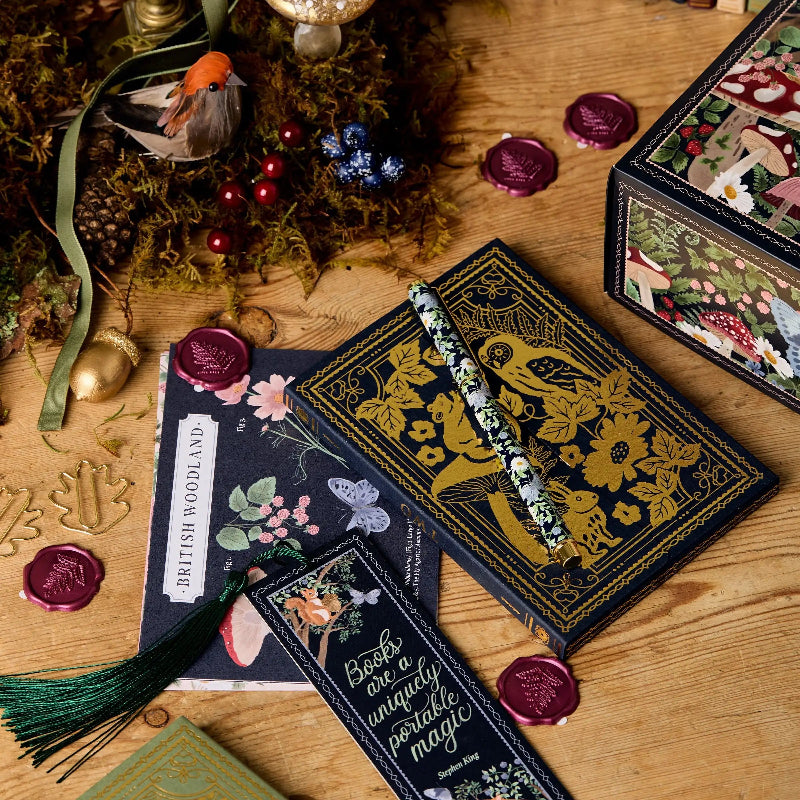 Advent calendar with 24 creative stationery items