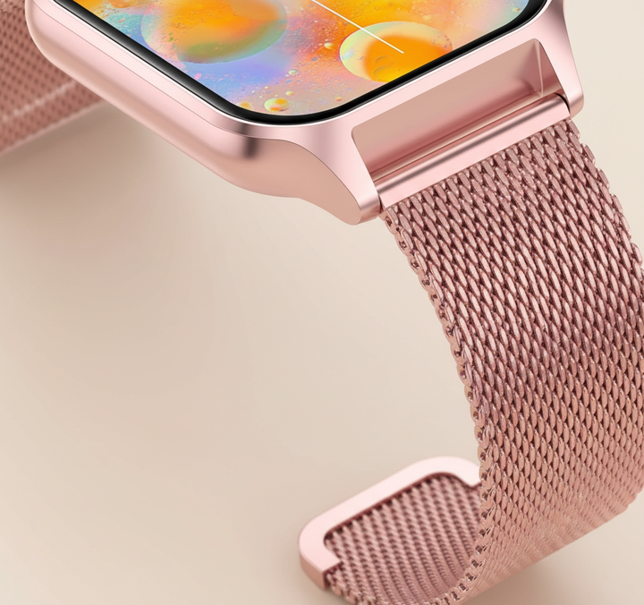 Smartwatch with fitness tracker and touchscreen 