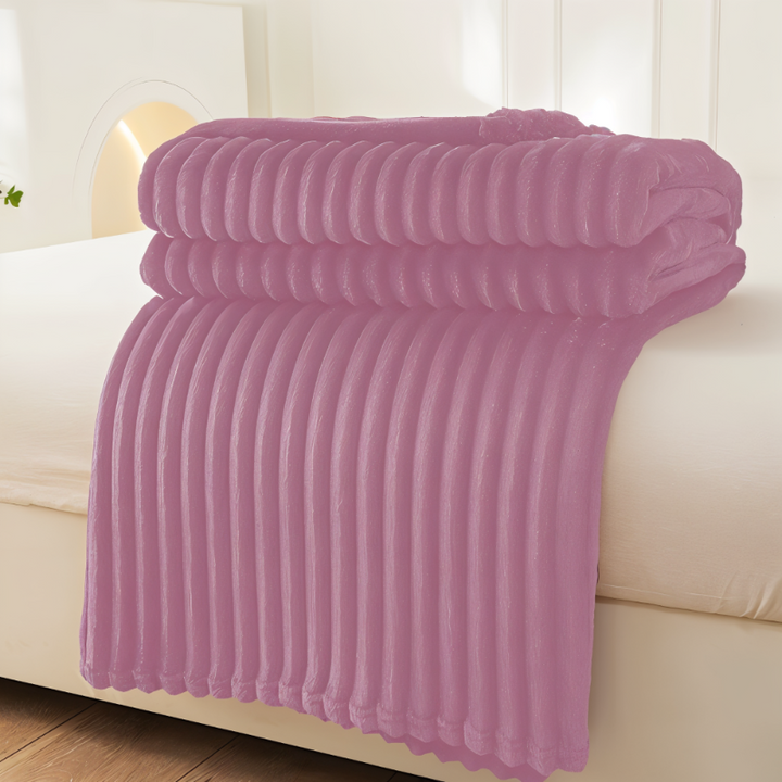 Striped fleece blanket – Thick plaid with ribbed texture for all seasons