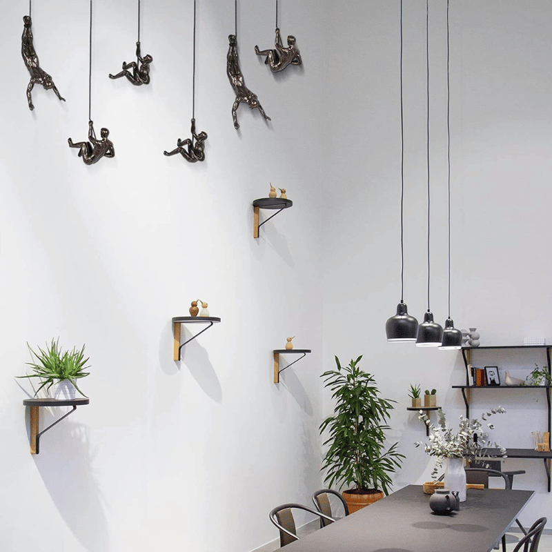 Wall Sculpture Climber – Inspiring 3D Decoration made of Resin &amp; Iron for Modern Home Design