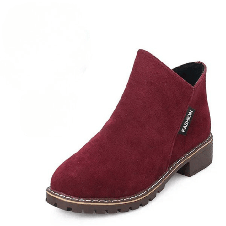 Women's ankle boots with zipper and low heel