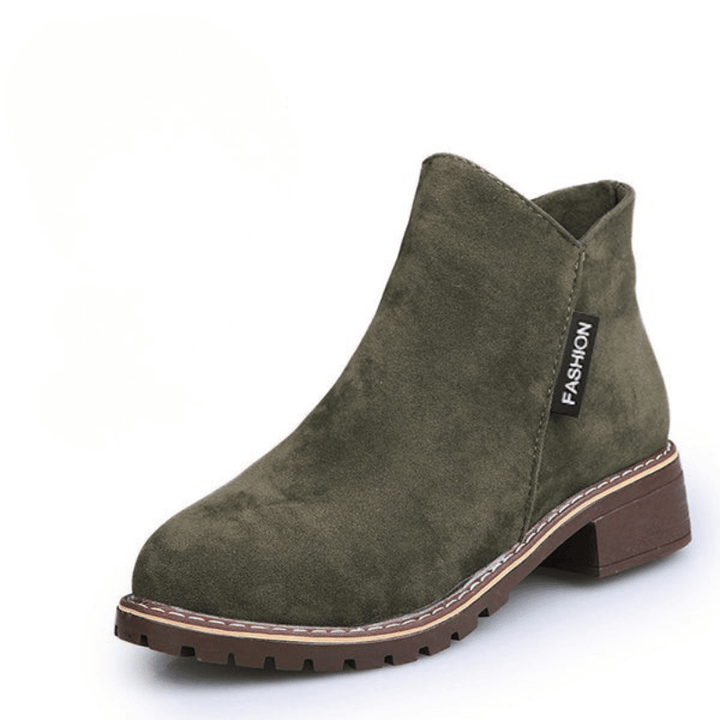 Women's ankle boots with zipper and low heel