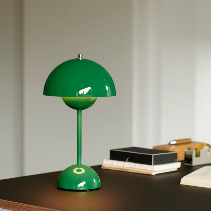 Wireless LED table lamp – Stylish lighting for a cozy home
