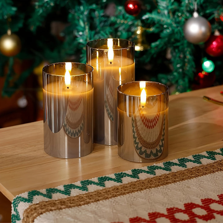 Flameless LED candles with remote control, set of 3.
