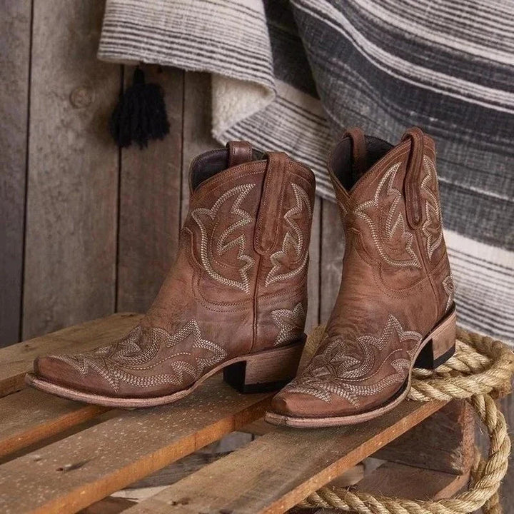 Women's Cowboy Boots with Embroidery