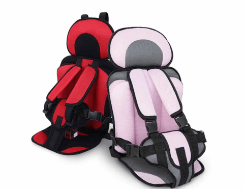 Child car seat with 5-point harness for safe travel