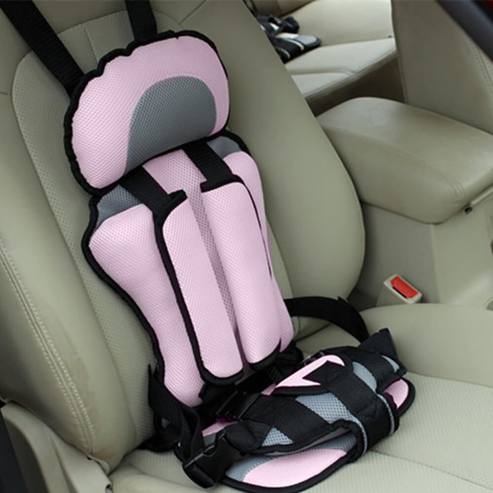 Child car seat with 5-point harness for safe travel